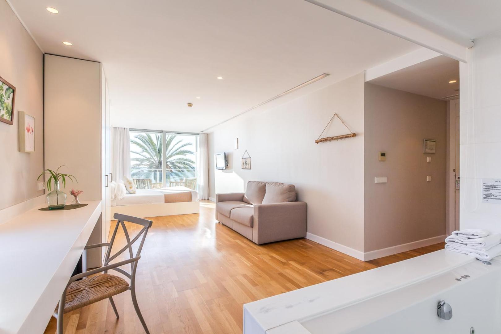 Meraki Beach Hotel - Only Adults Плайя-Побла-де-Фарнальс Номер фото